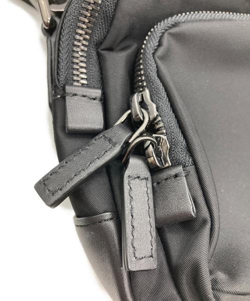 TUMI（トゥミ）TUMI (トゥミ) VOYAGEUR テガン クロスボディバッグ ブラックの古着・服飾アイテム