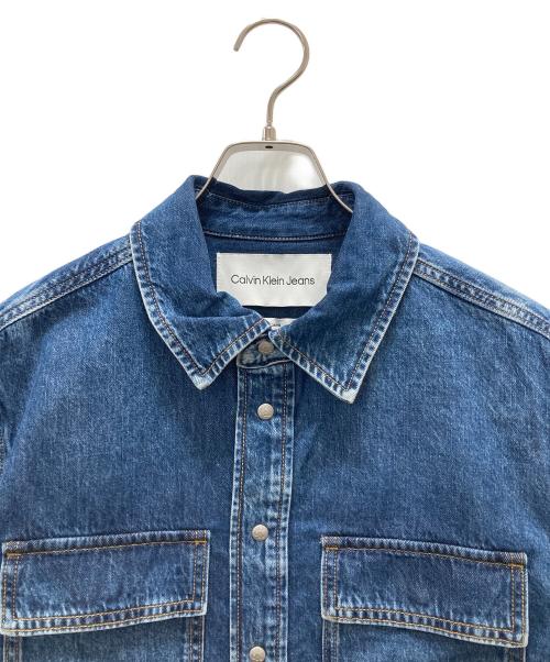 Calvin Klein Jeans（カルバンクラインジーンズ）Calvin Klein Jeans (カルバンクラインジーンズ) ユーティリティ デニムシャツ インディゴ サイズ:Sの古着・服飾アイテム