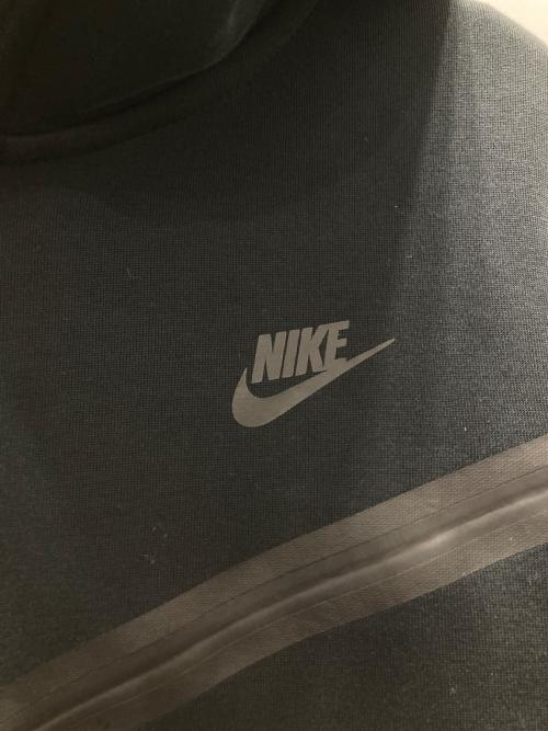 NIKE（ナイキ）NIKE (ナイキ) テックフリースジップフーディー ブラック サイズ:XLの古着・服飾アイテム