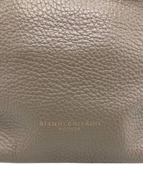 GIANNI CHIARINI（ジャンニ キアリーニ）GIANNI CHIARINI (ジャンニ キアリーニ) レザー2WAYバッグ ベージュの古着・服飾アイテム