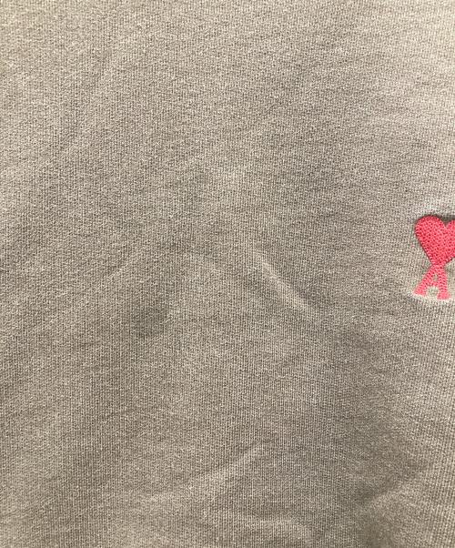 AMI Alexandre Mattiussi（アミアレクサンドルマテュッシ）AMI Alexandre Mattiussi (アミアレクサンドルマテュッシ) AMI DE COEUR SWEATSHIRT ブラウン サイズ:XXLの古着・服飾アイテム