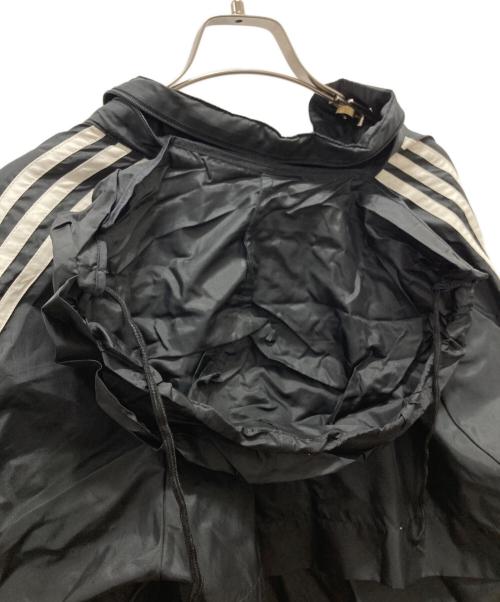 adidas（アディダス）adidas (アディダス) トラックジャケット ブラック サイズ:印字消えにより不明の古着・服飾アイテム