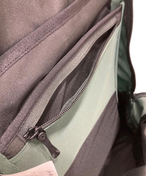 ARC'TERYX（アークテリクス）ARC'TERYX (アークテリクス) Arro 22 アロー22/リュック ブラック×グリーンの古着・服飾アイテム