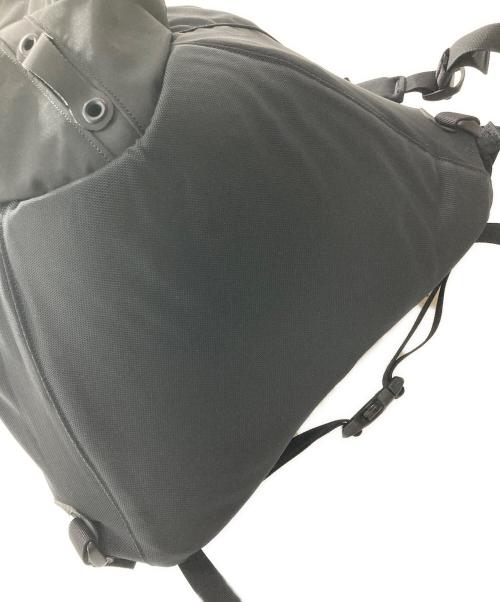 ARC'TERYX（アークテリクス）ARC'TERYX (アークテリクス) ARRO 22 アロー22/リュック ブラックの古着・服飾アイテム