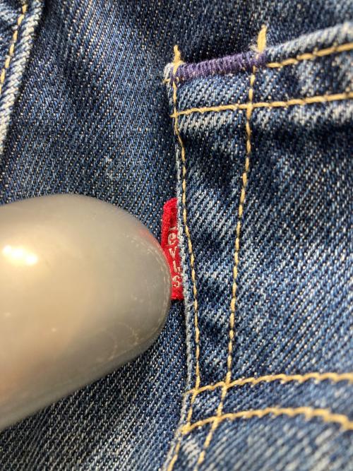 LEVI'S（リーバイス）LEVI'S (リーバイス) デニムパンツ インディゴ サイズ:32の古着・服飾アイテム