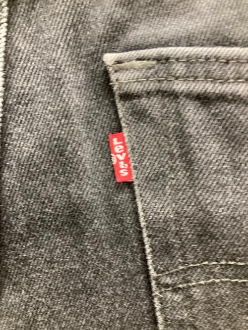 LEVI'S（リーバイス）LEVI'S (リーバイス) 550デニムパンツ ブラック サイズ:31の古着・服飾アイテム