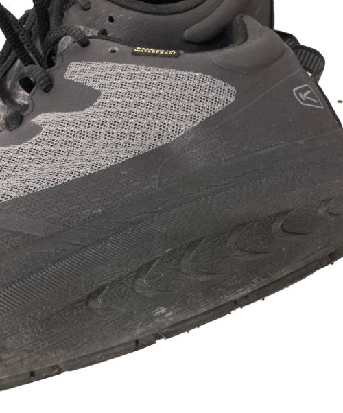 KEEN（キーン）KEEN (キーン) ダブルケー400 ウォータープルーフ グレー サイズ:27.5の古着・服飾アイテム