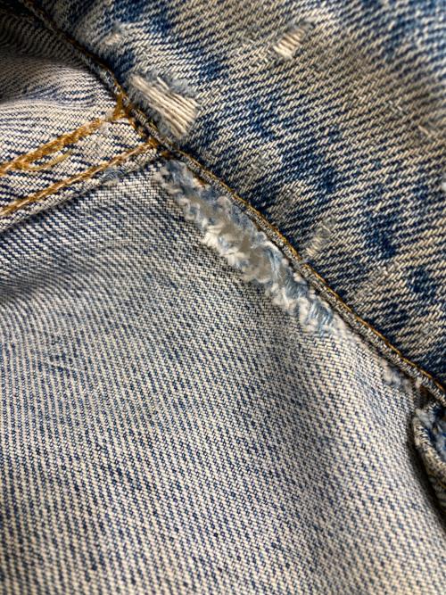 LEVI'S（リーバイス）LEVI'S (リーバイス) デニムジャケット インディゴ サイズ:Mの古着・服飾アイテム