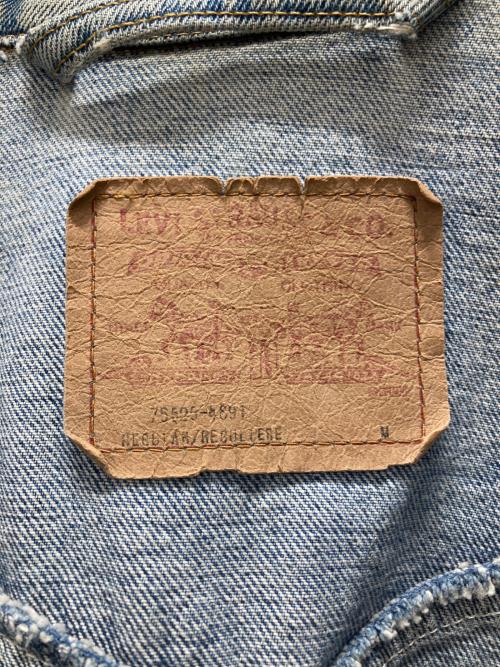 LEVI'S（リーバイス）LEVI'S (リーバイス) デニムジャケット インディゴ サイズ:Mの古着・服飾アイテム