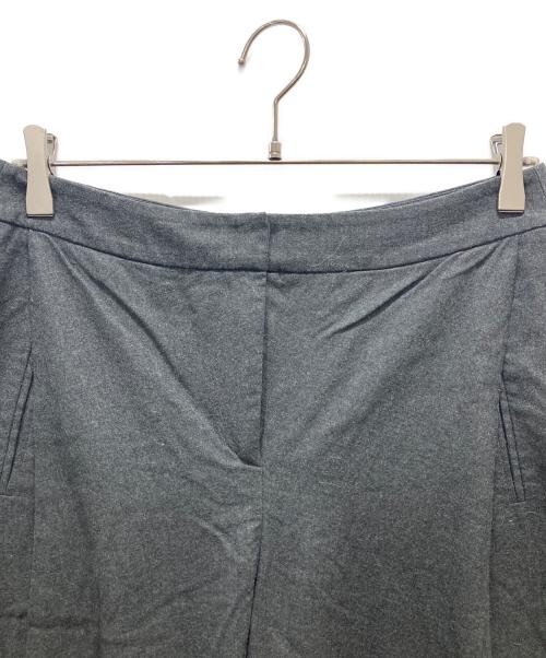 GIORGIO ARMANI（ジョルジオアルマーニ）GIORGIO ARMANI (ジョルジオアルマーニ) タックウールスラックス グレー サイズ:40の古着・服飾アイテム
