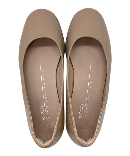 ECCO（エコー）ECCO (エコー) バレエシューズ ベージュ サイズ:235の古着・服飾アイテム