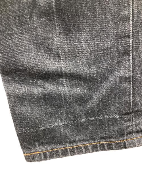 LEVI'S（リーバイス）LEVI'S (リーバイス) デニムパンツ ブラック サイズ:33の古着・服飾アイテム