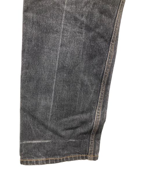 LEVI'S（リーバイス）LEVI'S (リーバイス) デニムパンツ ブラック サイズ:33の古着・服飾アイテム
