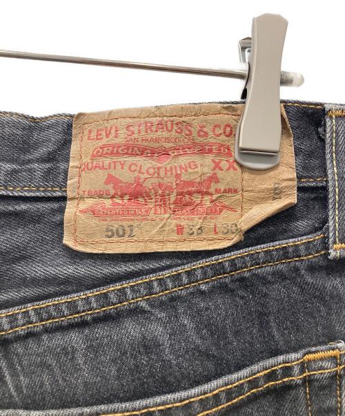 LEVI'S（リーバイス）LEVI'S (リーバイス) デニムパンツ ブラック サイズ:33の古着・服飾アイテム
