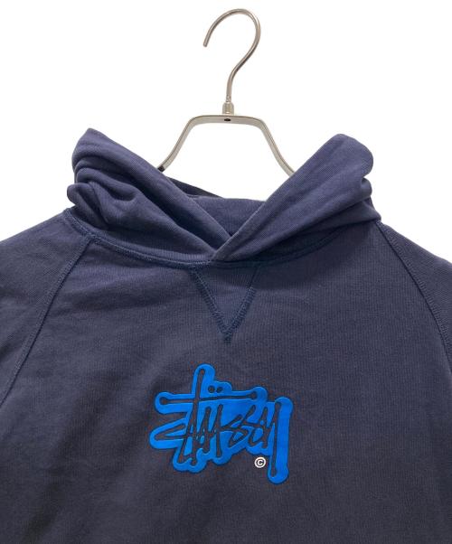 stussy（ステューシー）stussy (ステューシー) プルオーバーパーカー ネイビー サイズ:Mの古着・服飾アイテム