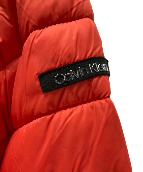 Calvin Klein（カルバンクライン）Calvin Klein (カルバンクライン) ライトダウンジャケット レッド サイズ:Sの古着・服飾アイテム