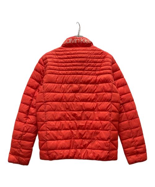 Calvin Klein（カルバンクライン）Calvin Klein (カルバンクライン) ライトダウンジャケット レッド サイズ:Sの古着・服飾アイテム