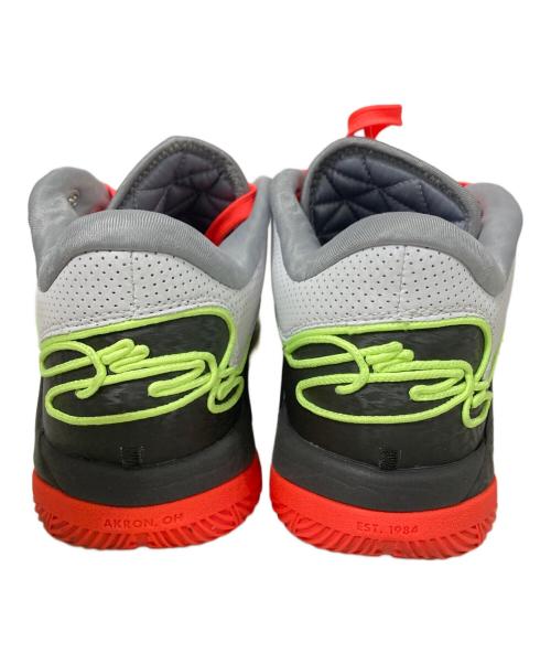 NIKE（ナイキ）NIKE (ナイキ) LEBRON XXII EP グレー サイズ:26の古着・服飾アイテム