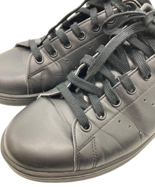 adidas（アディダス）adidas (アディダス) ローカットスニーカー ブラック サイズ:28の古着・服飾アイテム