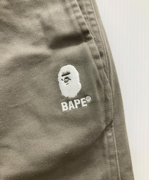 A BATHING APE（アベイシングエイプ）A BATHING APE (アベイシングエイプ) Loose Fit Chino カーキ サイズ:Lの古着・服飾アイテム