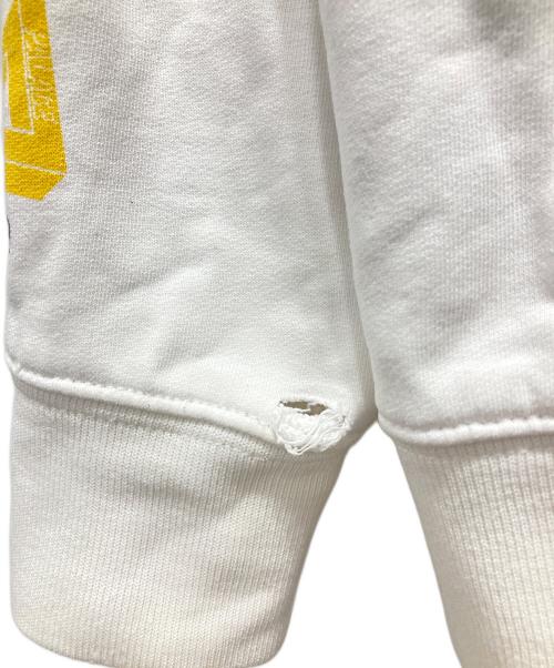 PALACE（パレス）PALACE (パレス) プルオーバーパーカー ホワイト サイズ:Mの古着・服飾アイテム