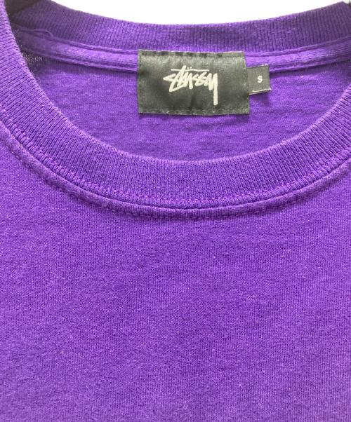 stussy（ステューシー）stussy (ステューシー) ロゴプリントTシャツ パープル サイズ:Sの古着・服飾アイテム