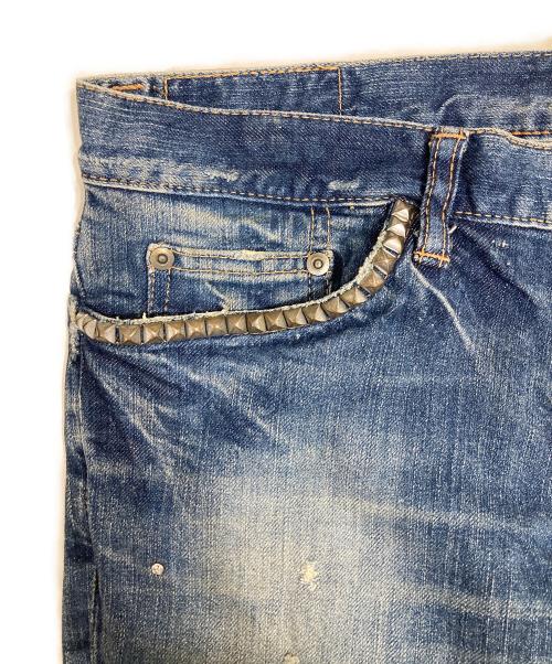 hysterics（ヒステリックス）hysterics (ヒステリックス) スタッズ デニムパンツ インディゴ サイズ:Mの古着・服飾アイテム