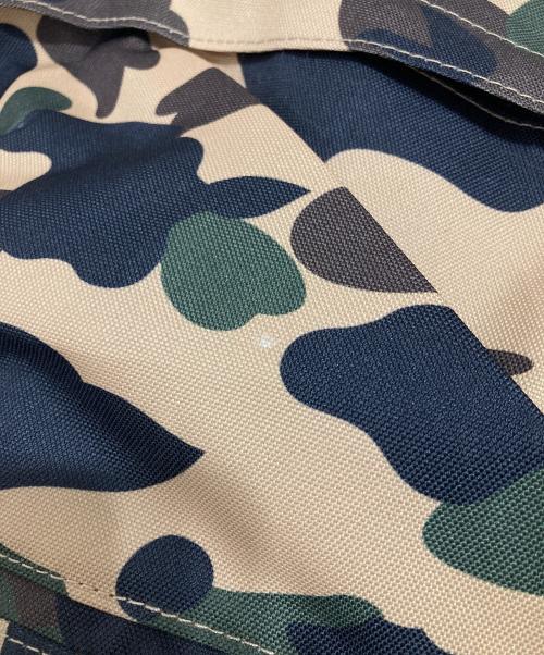 bape（アベイシングエイプ）bape (アベイシングエイプ) カモ柄バックパック ベージュの古着・服飾アイテム