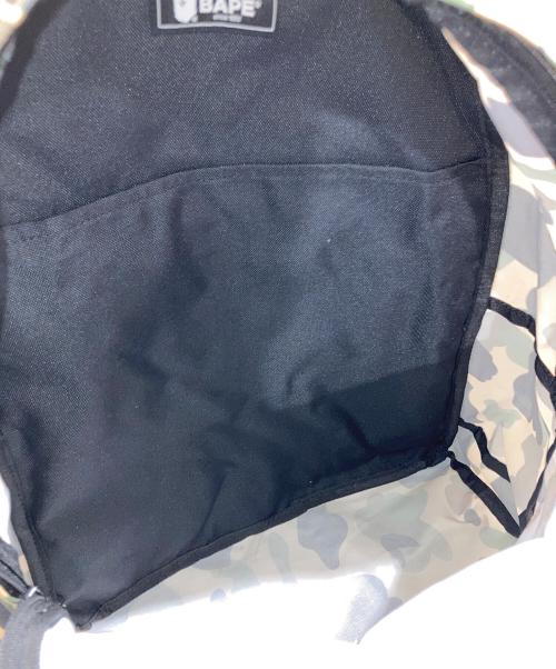bape（アベイシングエイプ）bape (アベイシングエイプ) カモ柄バックパック ベージュの古着・服飾アイテム