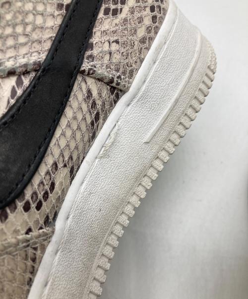 NIKE（ナイキ）NIKE (ナイキ) Air FORCE1 07 PRM ベージュ サイズ:26.5の古着・服飾アイテム