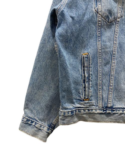 LEVI'S（リーバイス）LEVI'S (リーバイス) デニムトラッカージャケット インディゴ サイズ:LARGEの古着・服飾アイテム