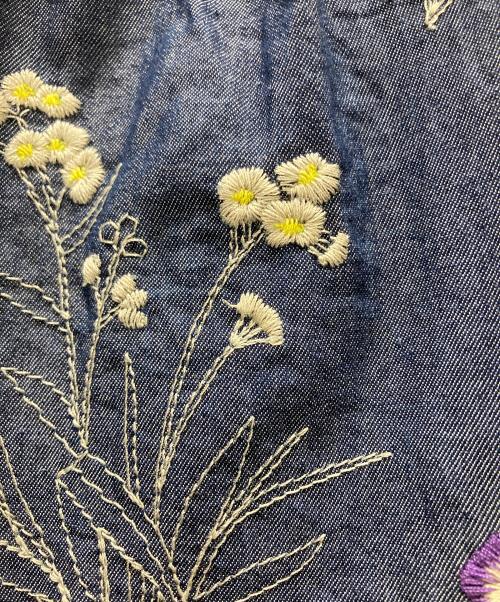 SUPER HAKKA（スーパーハッカ）SUPER HAKKA (スーパーハッカ) ライトオンスデニム ステッチ野花刺繍ワンピース ネイビー サイズ:表記無しの古着・服飾アイテム