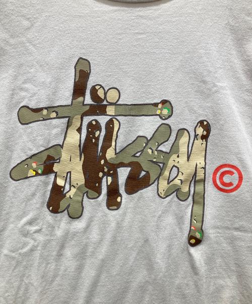 stussy（ステューシー）stussy (ステューシー) カモ柄ロゴTシャツ ベージュ サイズ:Sの古着・服飾アイテム