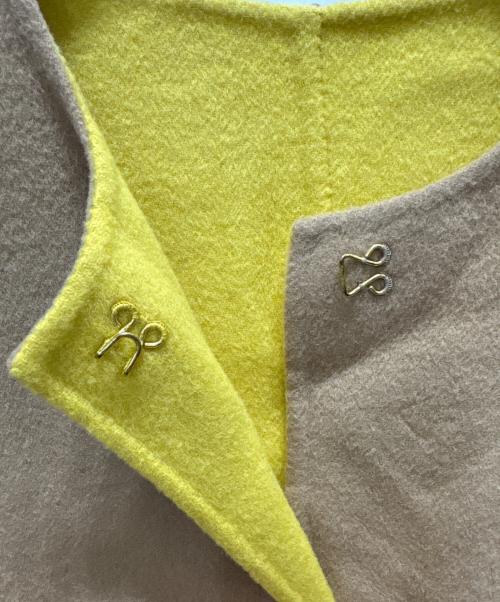 UNITED ARROWS（ユナイテッドアローズ）UNITED ARROWS (ユナイテッドアローズ) バイカラー リバー ミドルコート ベージュ サイズ:36の古着・服飾アイテム