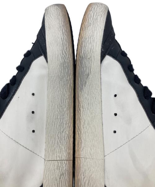 GOLDEN GOOSE（ゴールデングース）GOLDEN GOOSE (ゴールデングース) Mid Star Classic ローカットスニーカー ブラック×ホワイト サイズ:36の古着・服飾アイテム