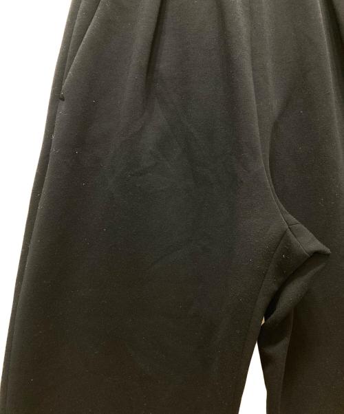 MUSE de Deuxieme Classe（ミューズ ドゥーズィエム クラス）MUSE de Deuxieme Classe (ミューズ ドゥーズィエム クラス) dumblefit タックパンツ ブラック サイズ:34の古着・服飾アイテム