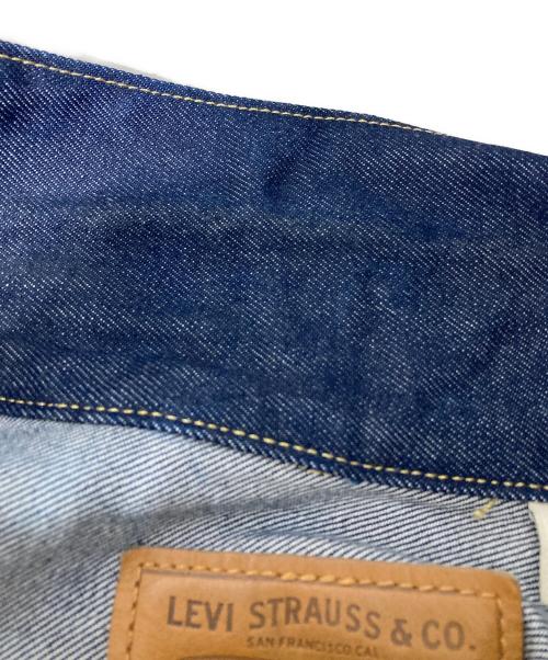 LEVI'S（リーバイス）LEVI'S (リーバイス) JOURNAL STANDARD (ジャーナルスタンダード) 2nd トラッカージャケット デニムジャケット インディゴ サイズ:Mの古着・服飾アイテム