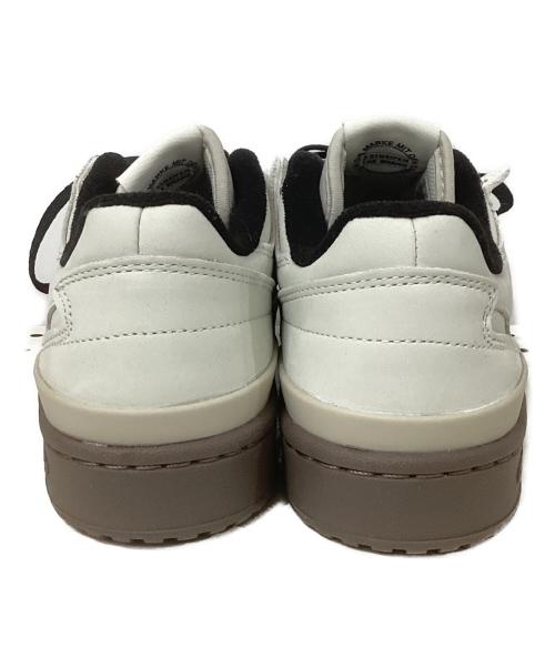 adidas（アディダス）adidas (アディダス) FORUM LOW CL ライトグレー サイズ:23の古着・服飾アイテム