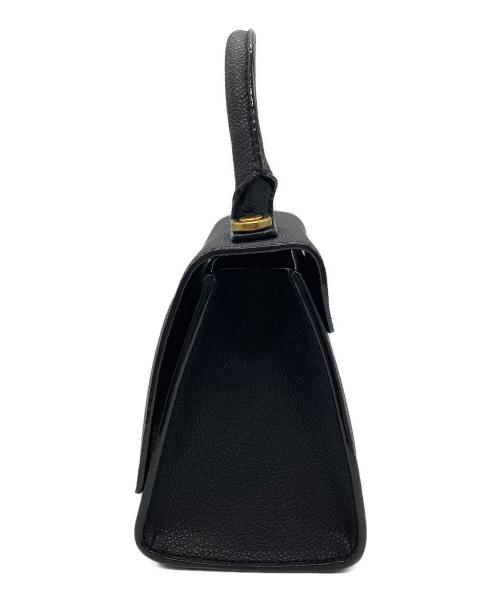 CHARLES & KEITH（チャールズアンドキース）CHARLES & KEITH (チャールズアンドキース) ハクスリメタリック プッシュロックトップハンドル ブラックの古着・服飾アイテム