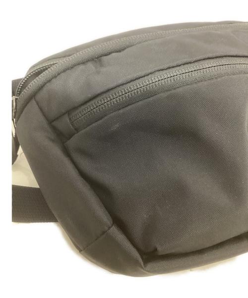 ARC'TERYX（アークテリクス）ARC'TERYX (アークテリクス) ショルダーバッグ ブラックの古着・服飾アイテム