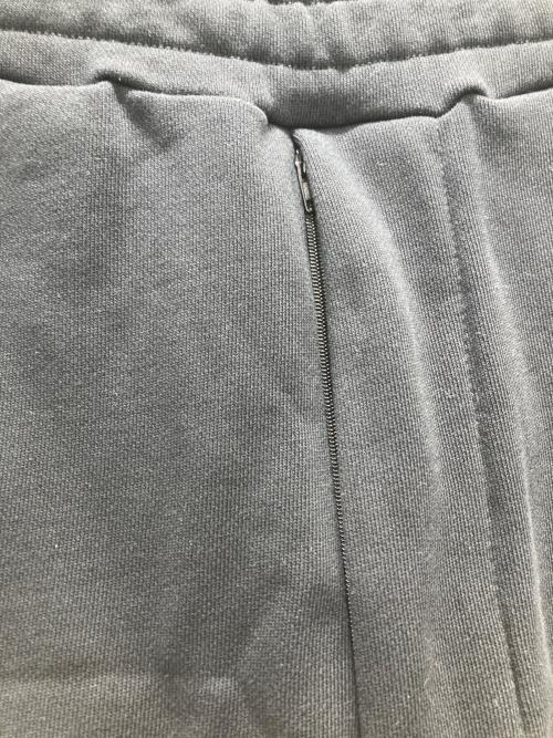 ASHLEY WILLIAMS（アシュリーウィリアムズ）ASHLEY WILLIAMS (アシュリーウィリアムズ) ハーフパンツ ブラック サイズ:XL 未使用品の古着・服飾アイテム