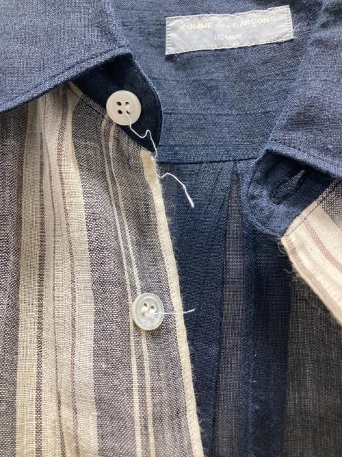 COMME des GARCONS HOMME（コムデギャルソン オム）COMME des GARCONS HOMME (コムデギャルソン オム) ストライプ切替 半袖リネンシャツ ネイビー サイズ:記載無しの古着・服飾アイテム