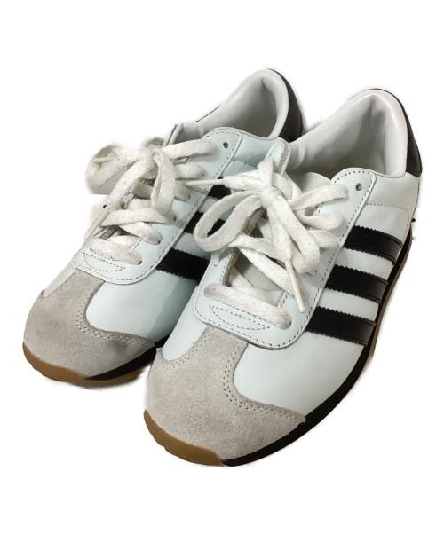 adidas（アディダス）adidas (アディダス) スニーカー ホワイト サイズ:23.5の古着・服飾アイテム