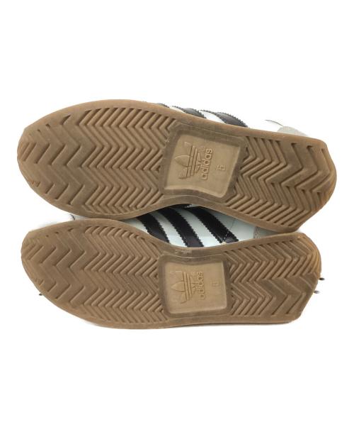 adidas（アディダス）adidas (アディダス) スニーカー ホワイト サイズ:23.5の古着・服飾アイテム