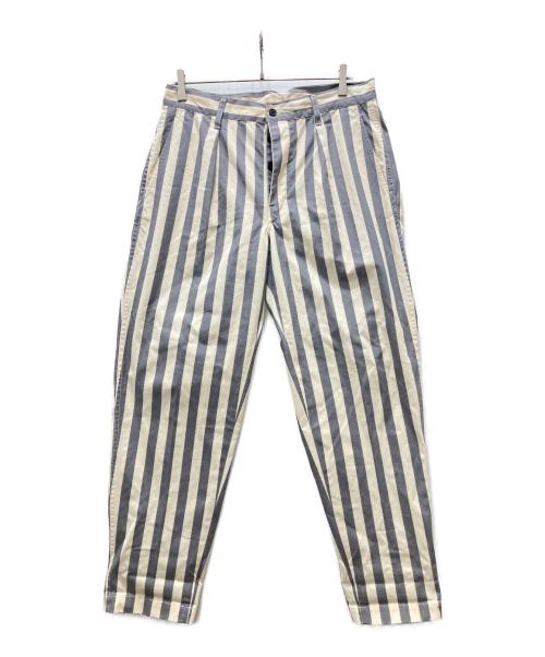 SCYE（サイ）SCYE (サイ) 1タックトラウザーズ 高密度オックスストライプ グレー サイズ:38の古着・服飾アイテム