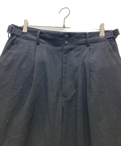 Y-3（ワイスリー）Y-3 (ワイスリー) クラシックウールフランネルカフパンツ/M CLASSIC WOOL FLANNEL CUFF PANTS ブラック サイズ:Mの古着・服飾アイテム