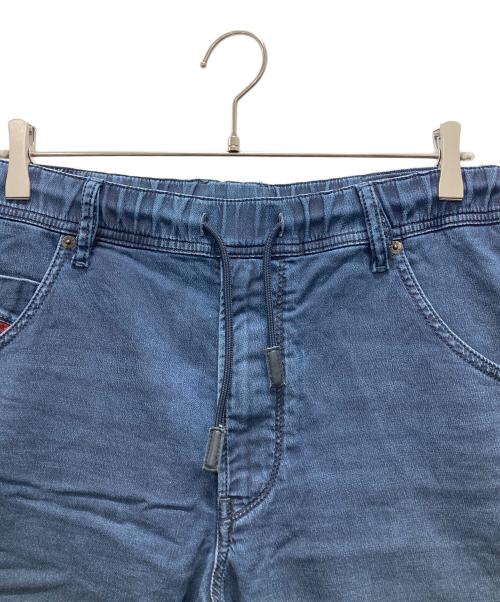 DIESEL（ディーゼル）DIESEL (ディーゼル) ハーフ ジョグジーンズ インディゴ サイズ:32の古着・服飾アイテム