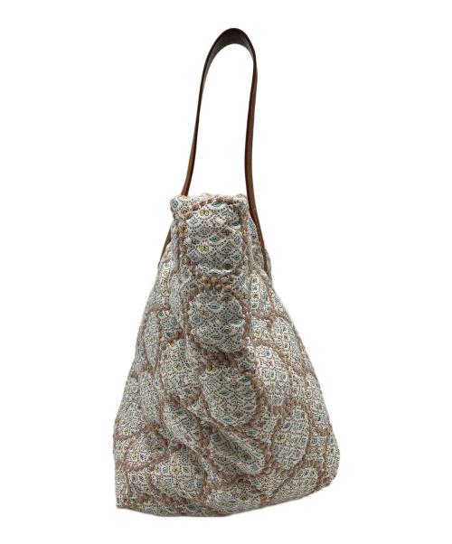 mina perhonen（ミナ ペルホネン）mina perhonen (ミナ ペルホネン) campanella bag ベージュの古着・服飾アイテム