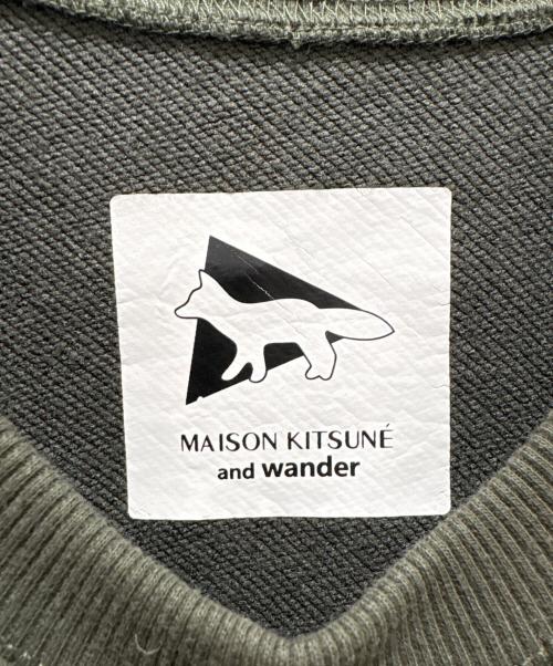 maison kitsune（メゾンキツネ）maison kitsune (メゾンキツネ) and wander (アンドワンダー) DRY COTTON SWEATSHIRT オリーブ サイズ:3の古着・服飾アイテム