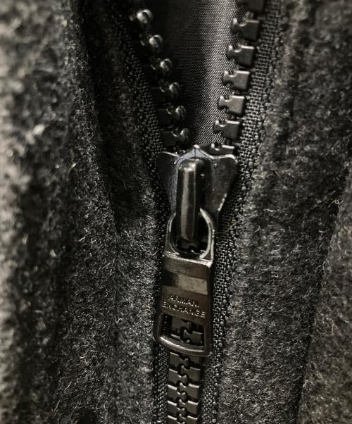 ARMANI EXCHANGE（アルマーニ エクスチェンジ）ARMANI EXCHANGE (アルマーニ エクスチェンジ) ナイロン切替フーデッドコート グレー サイズ:Mの古着・服飾アイテム
